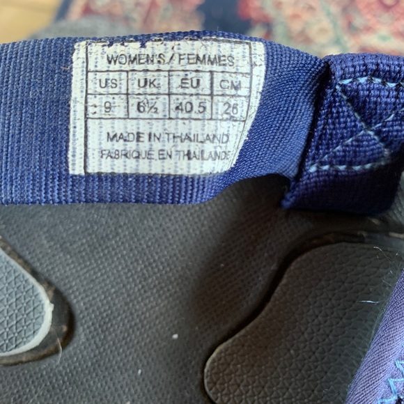 North Face Sandals 9 - Picture 10 of 10